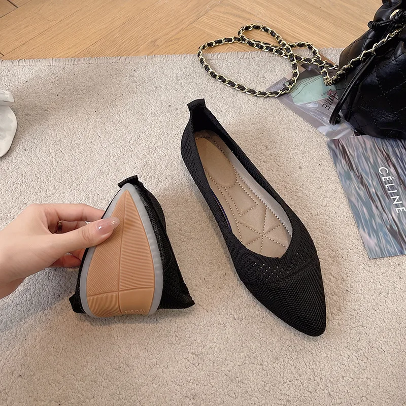 Wholesale solid color hollow breathable soft soled casual office dating flat women shoes 2024 new design walking style shoes