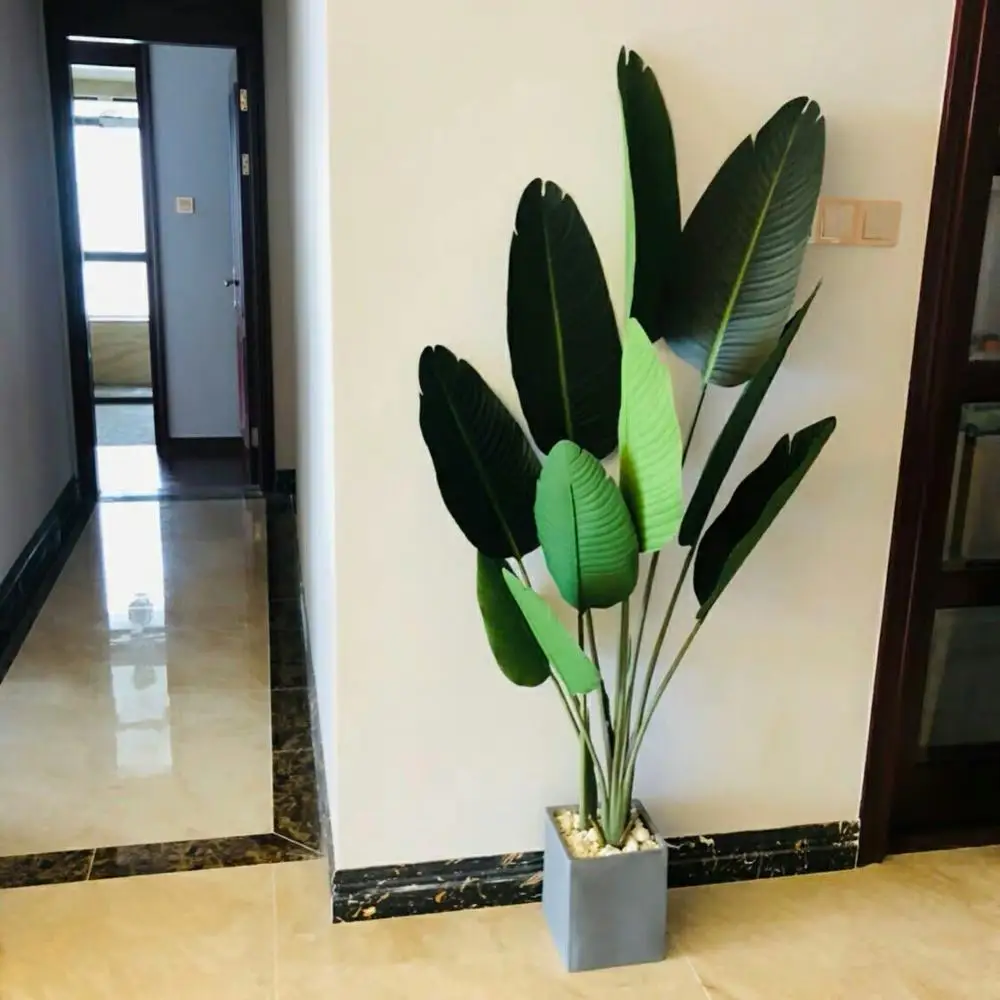 Ornamental Artificial Plant Plastic Bay Leaf Traveller Tree Shape Bonsai Tree