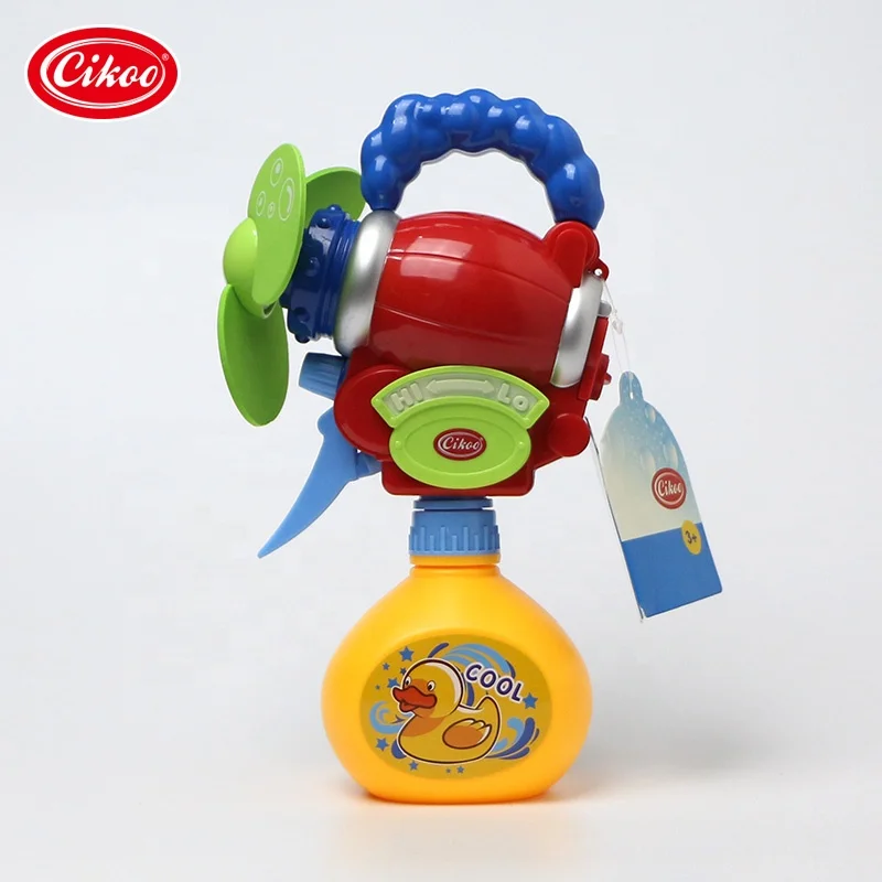 2020 summer toys mini fan electric portable fan with sprayer water gun