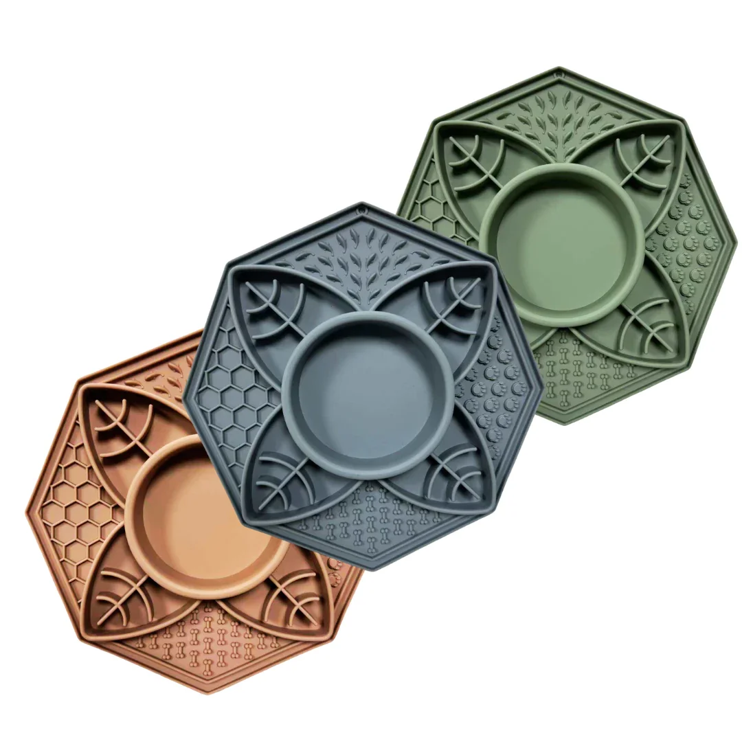 Mandala silicone slow feeder bowl customized dog food silica gel pad flower dog lick mat with suction cup