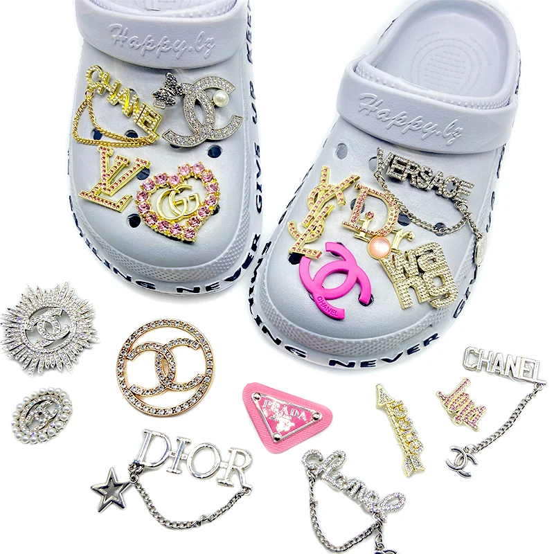 Wholesale Bling Croc Charms Luxury Metal Designer Charms  Diamond Shoe Charms Decoration