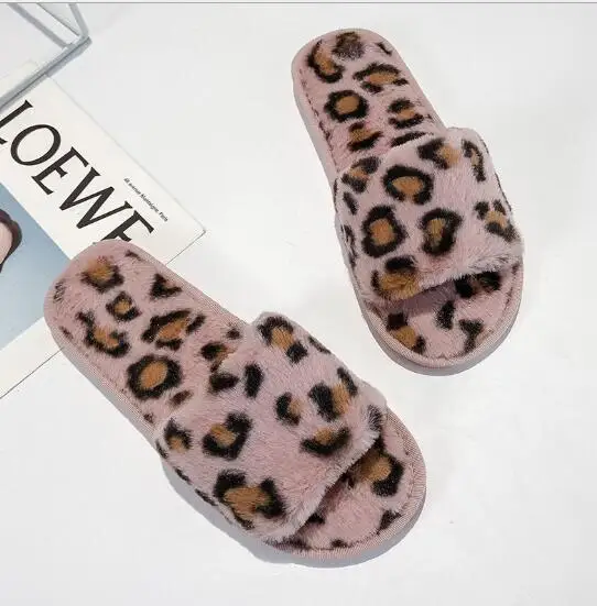 
2021 New winter leopard print plush slippers Ladies home leopard print cotton slippers 