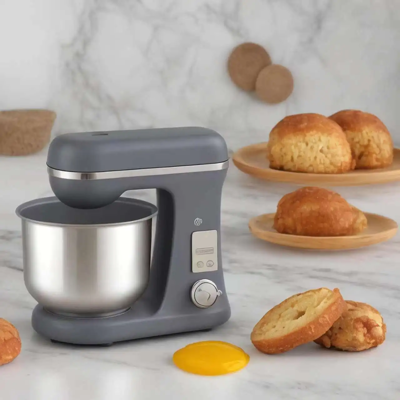 2024 New Design  High quality and durable  High quality vertical mixer dough mixer kitchen food mixer