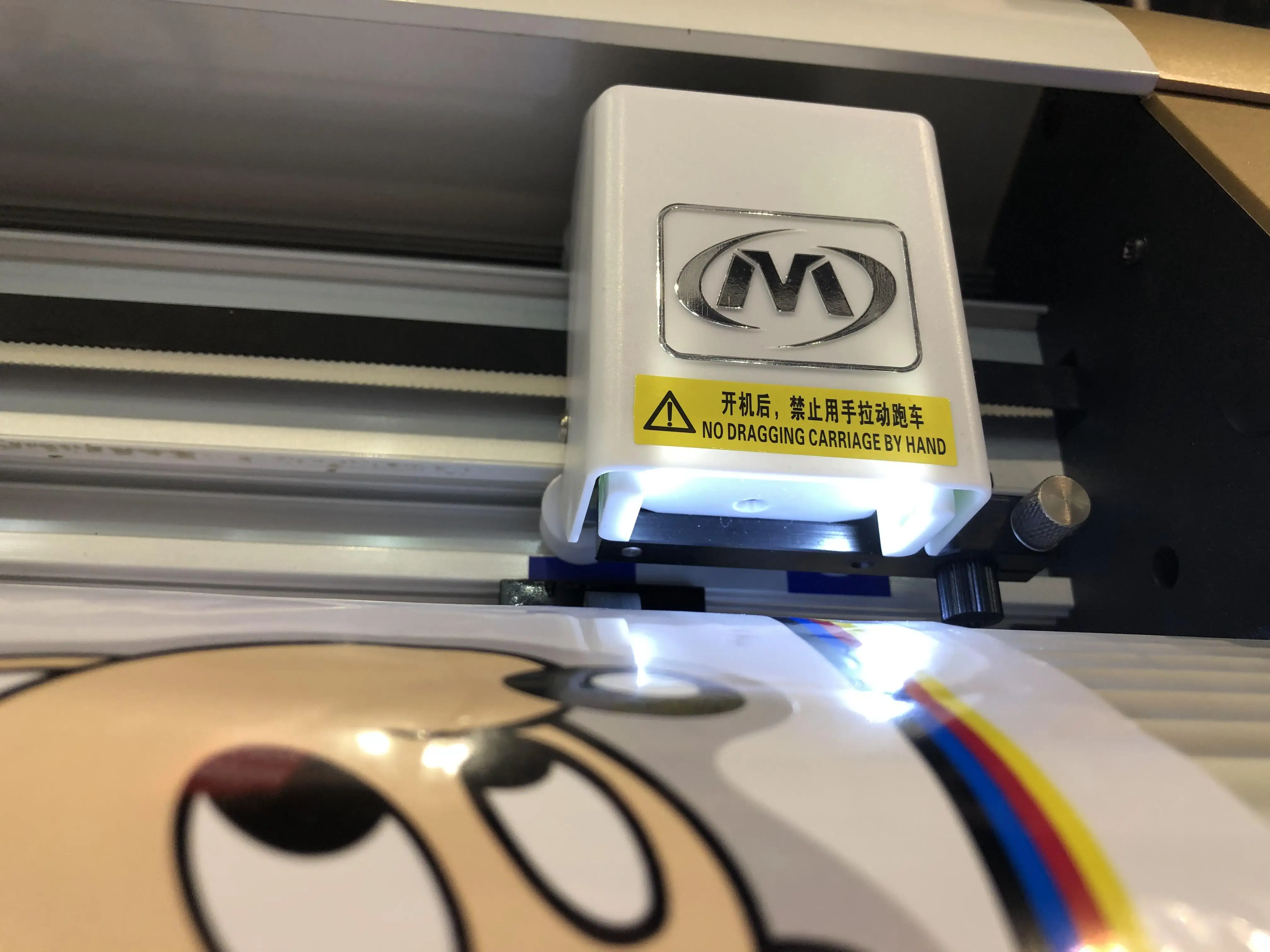  Cutting Plotter High-speed cutting Sticker plotting and Automatic Cricut