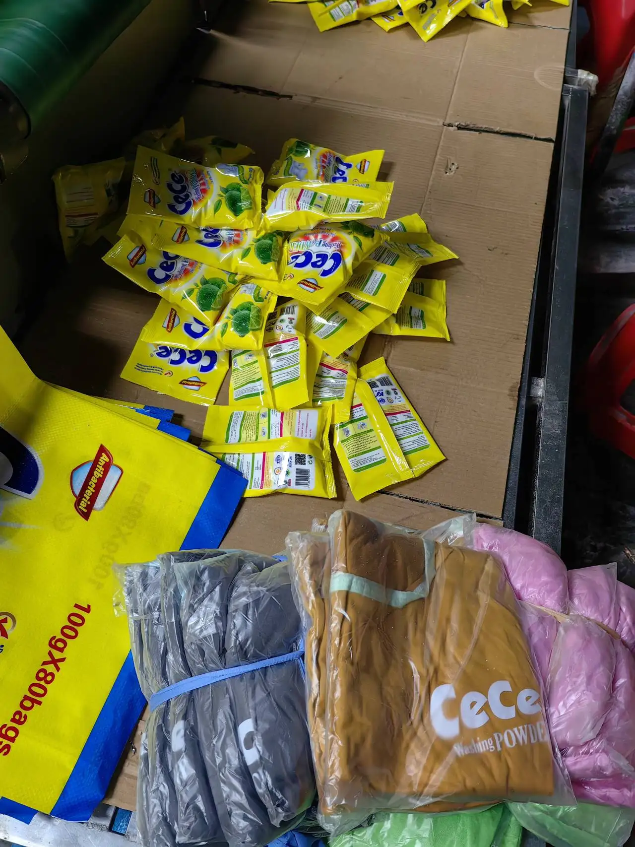 Bulk wash clothes powder cece washing powder with strong perfume laundry detergent