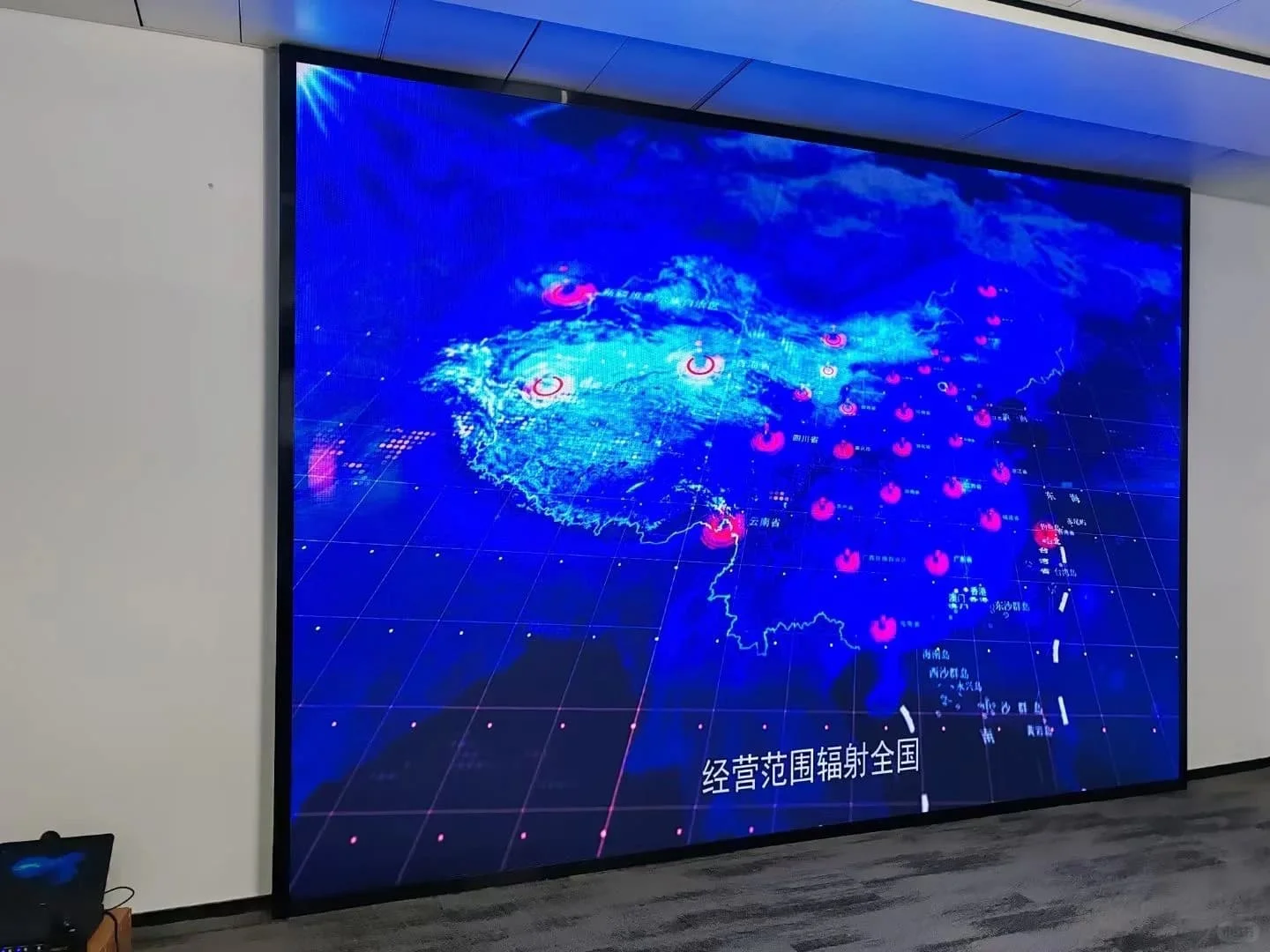 Пользовательские коммерческие Крытый P 2 5 светодиодный дисплей видео