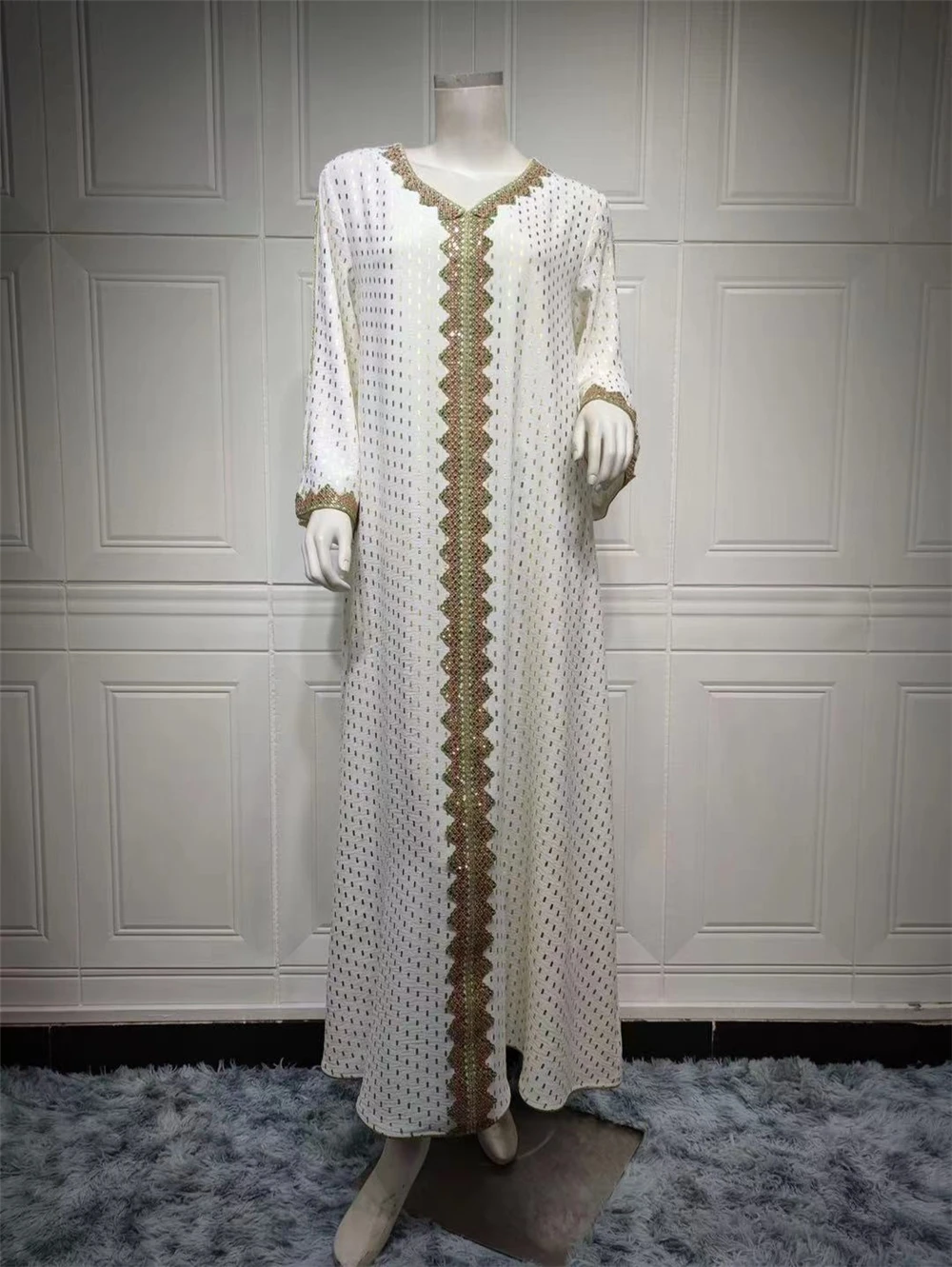 J & H 2022 г. оптовая продажа caftan marocain высококачественные мусульманские платья-Абайи вышитые халаты мусульманская