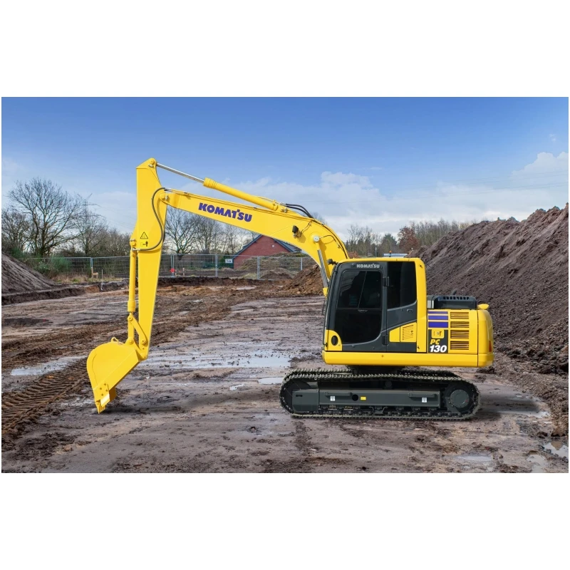 EXCEED EXPECTATIONS WITH KOMATSU PC130-7 90 L HYDRAULIC OIL TANK AND 134 L COOLING LIQUID CAPACITY