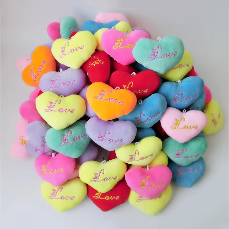 Wholesale Mini Stuffed LOVE Embroidered Plush Heart Keychain for Backpack Ornaments Bag Hanging Decorations Heart Doll Key Ring
