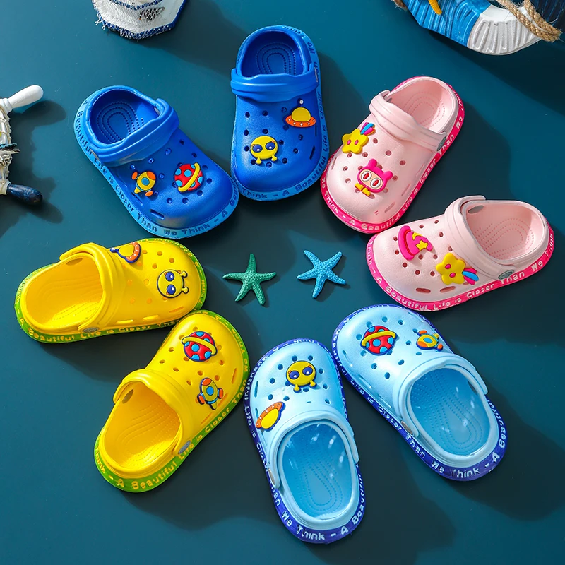 
Baby cross Summer Sandals super soft Lightweight clogs shoe Leisure Space boys girls outside baby beach slippers 