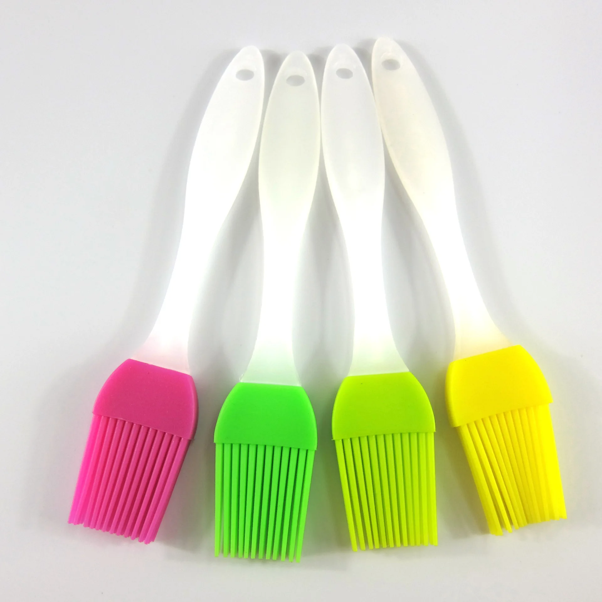 Kitchen Cooking Tool Heat Resistant Silicone Oil Brush For Grilling BBQ