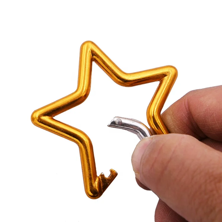 Factory directly wholesale promotional colorful key holders aluminum hooks 6.7cm five star carabiner keychain
