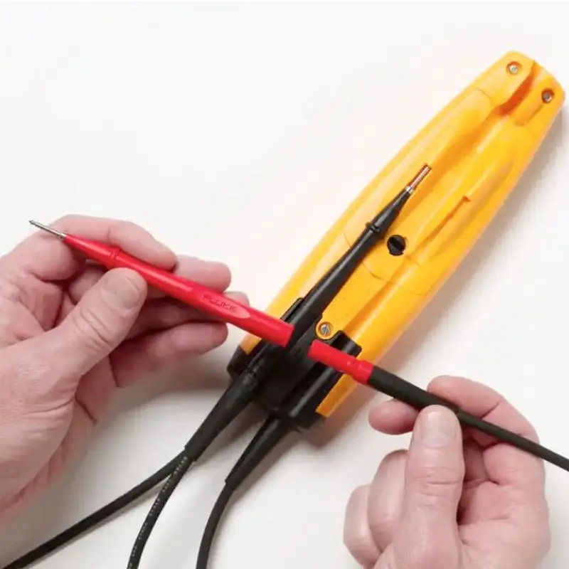 Fluke T+Pro Electrical Tester