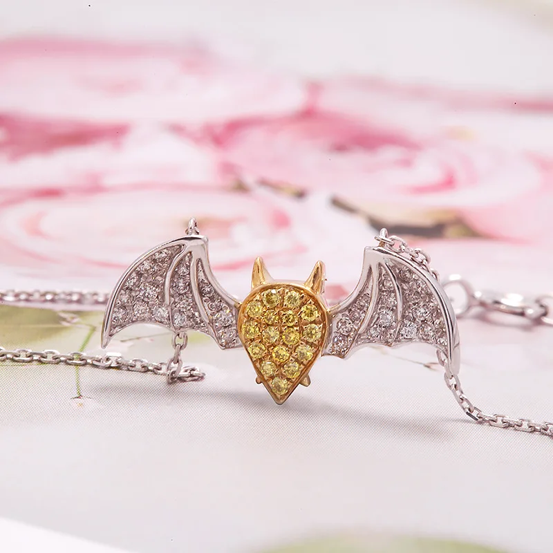 18k Real Gold Jewelry Pawnable Natural Yellow Diamond and White Diamond Bat Pendant Best Friend Necklaces