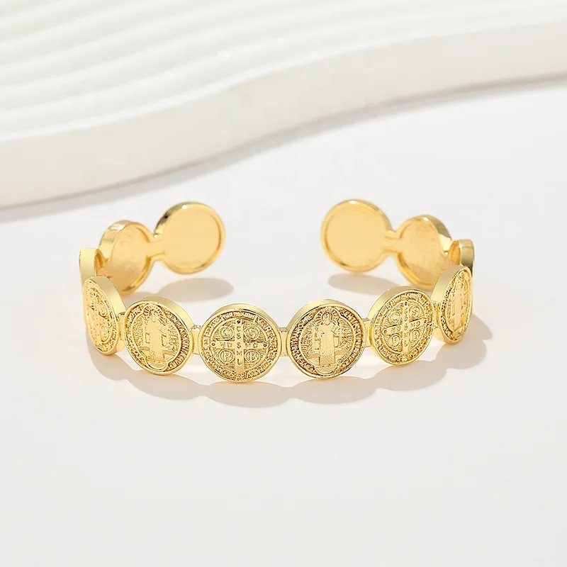 Beautiful Bracelet 18K Gold Plated Copper Alloy Simple Fashion Wholesale Women Bangle Jewelry Bijouterie Joyeria