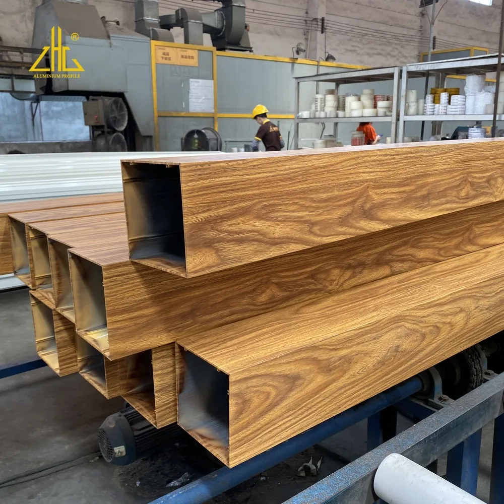 Wood Grain Aluminum Tube Extrusions For Making Out door Fencing,UV Protection Powder Coating Transfer Aluminum Extrusion