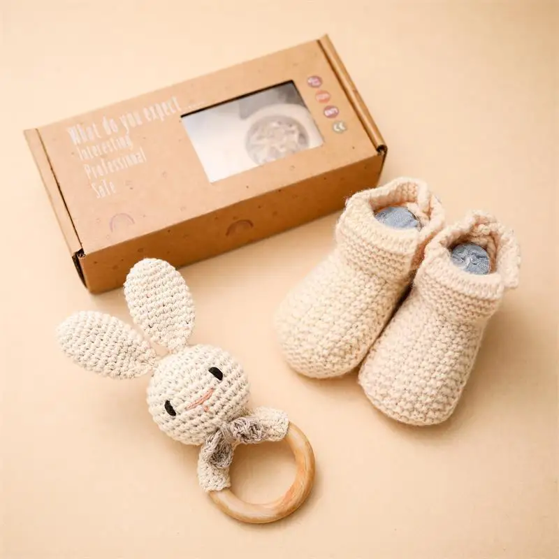 2024 Hotsale Lovely Bunny Baby Gift Set Crochet Animal Rattle Three-Piece Set Teether Rattle Toy Set