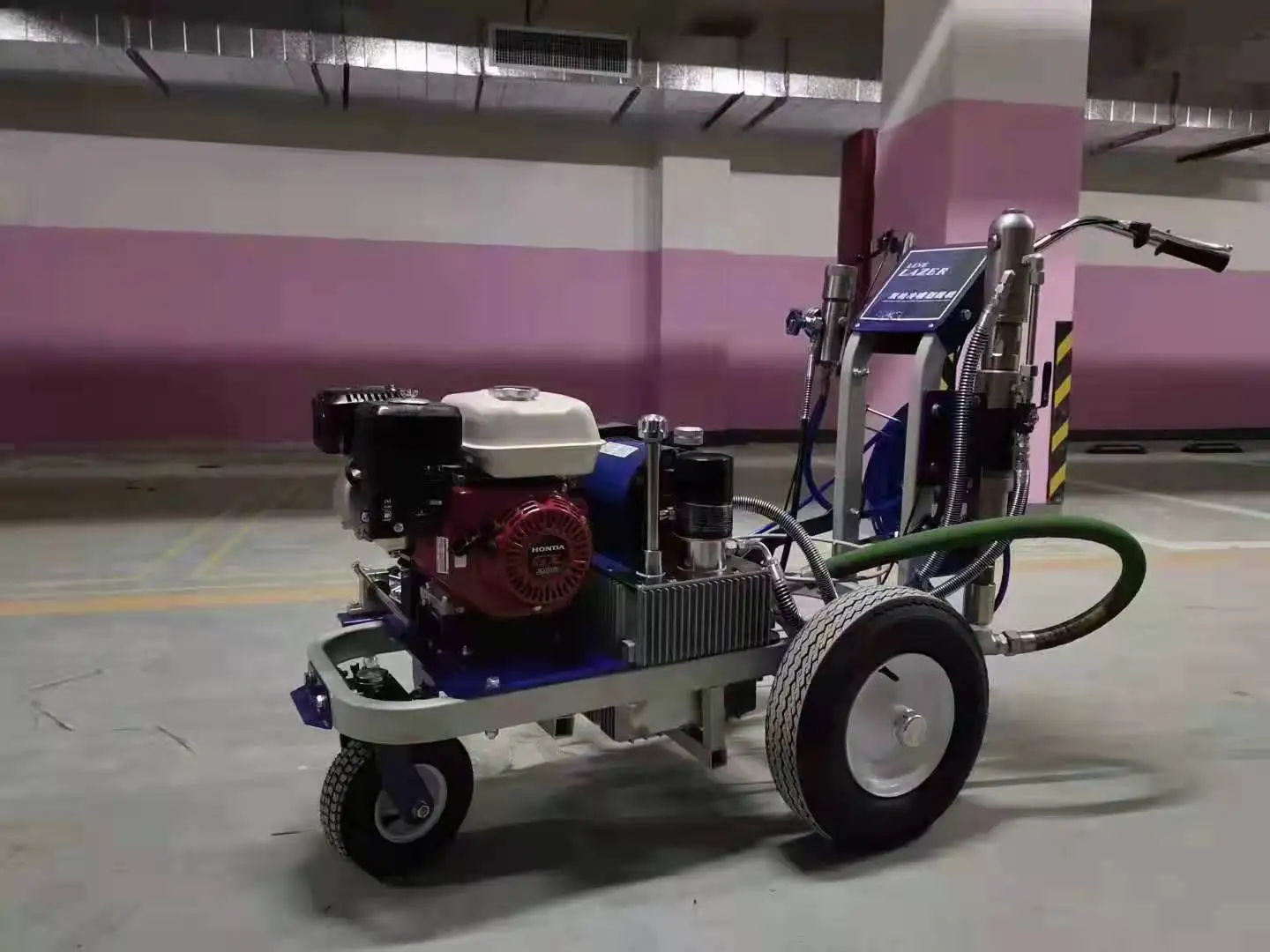 Hot Selling Paint Sprayer Gun Trafic Painting Coating Lane Line Striper Cold Plastic Road Marking Machine