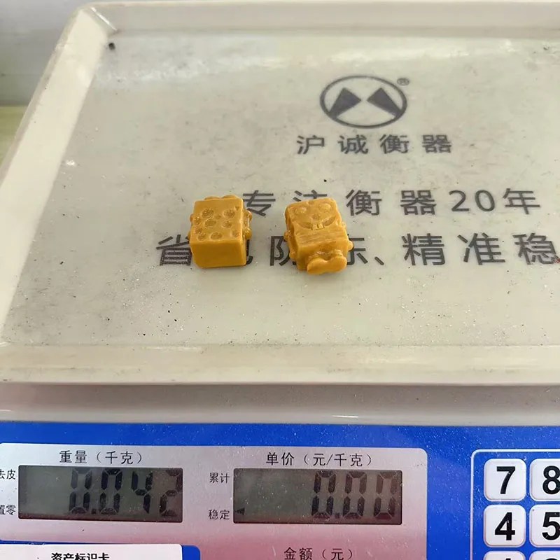 Wholesale Mini Crystal Healing Stone Carving Cartoon Figure Natural Hand Carved Yellow Jade Crystal Cartoon Figure