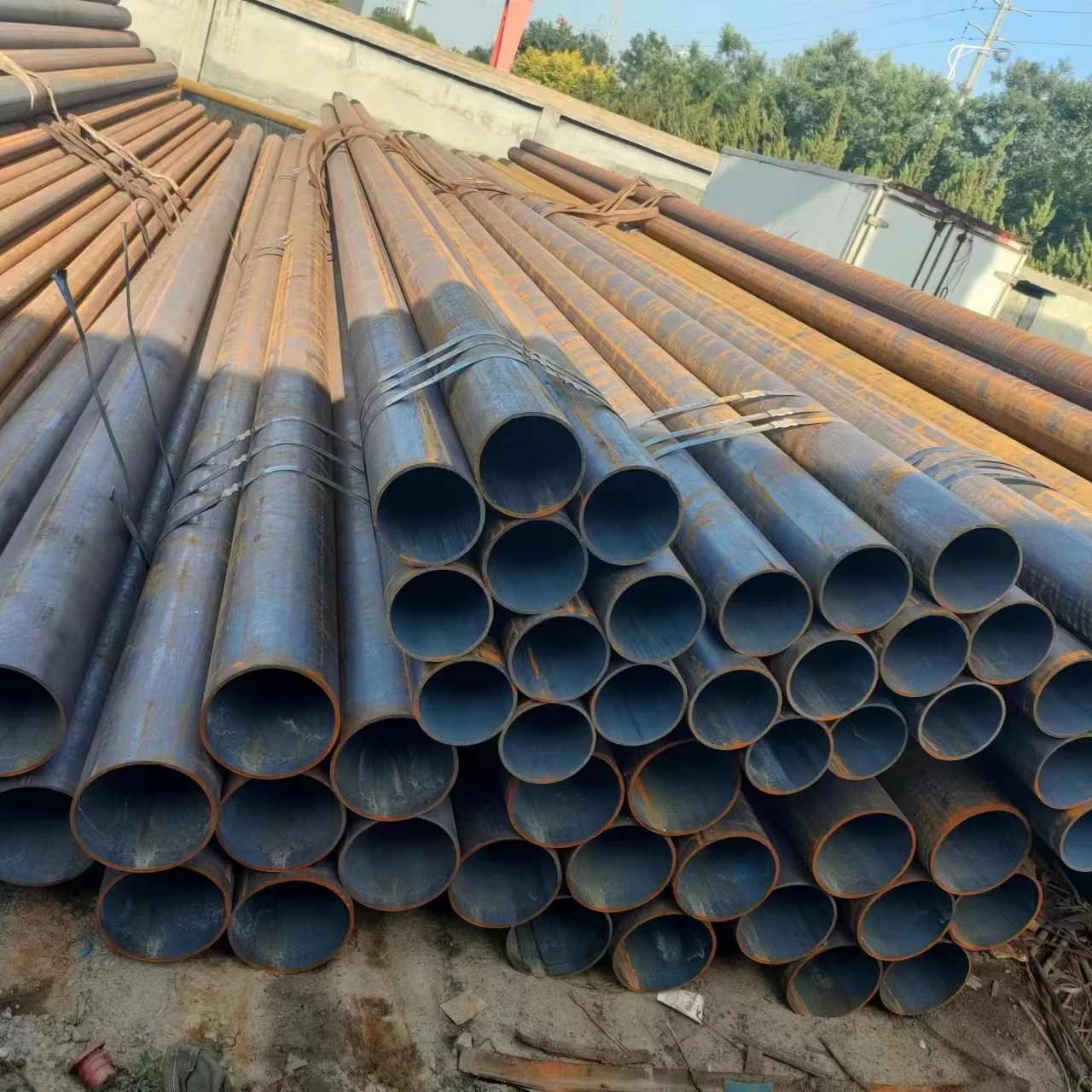 Low Price Q235 Q235B hot rolled Carbon Steel Astm Seamless Pipe from China