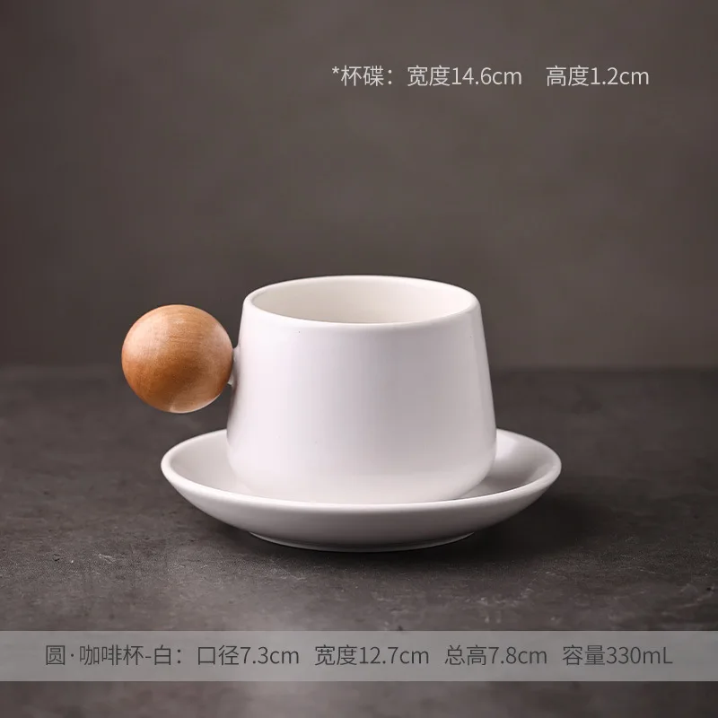 Korean retro ceramic Cup With Spoon Ceramic Tiny Mugs Coffee Tea Cup and Saucer American coffee milk Cup Set