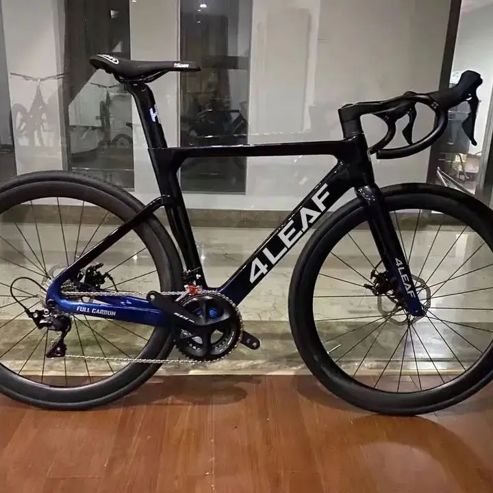 DEAL 700C Full Carbon Road bike Frame bicycle SHIMANO 105 R7000- 22 Speed Frameset Hydraulic Brake lightweight 8kg Gravel Bike