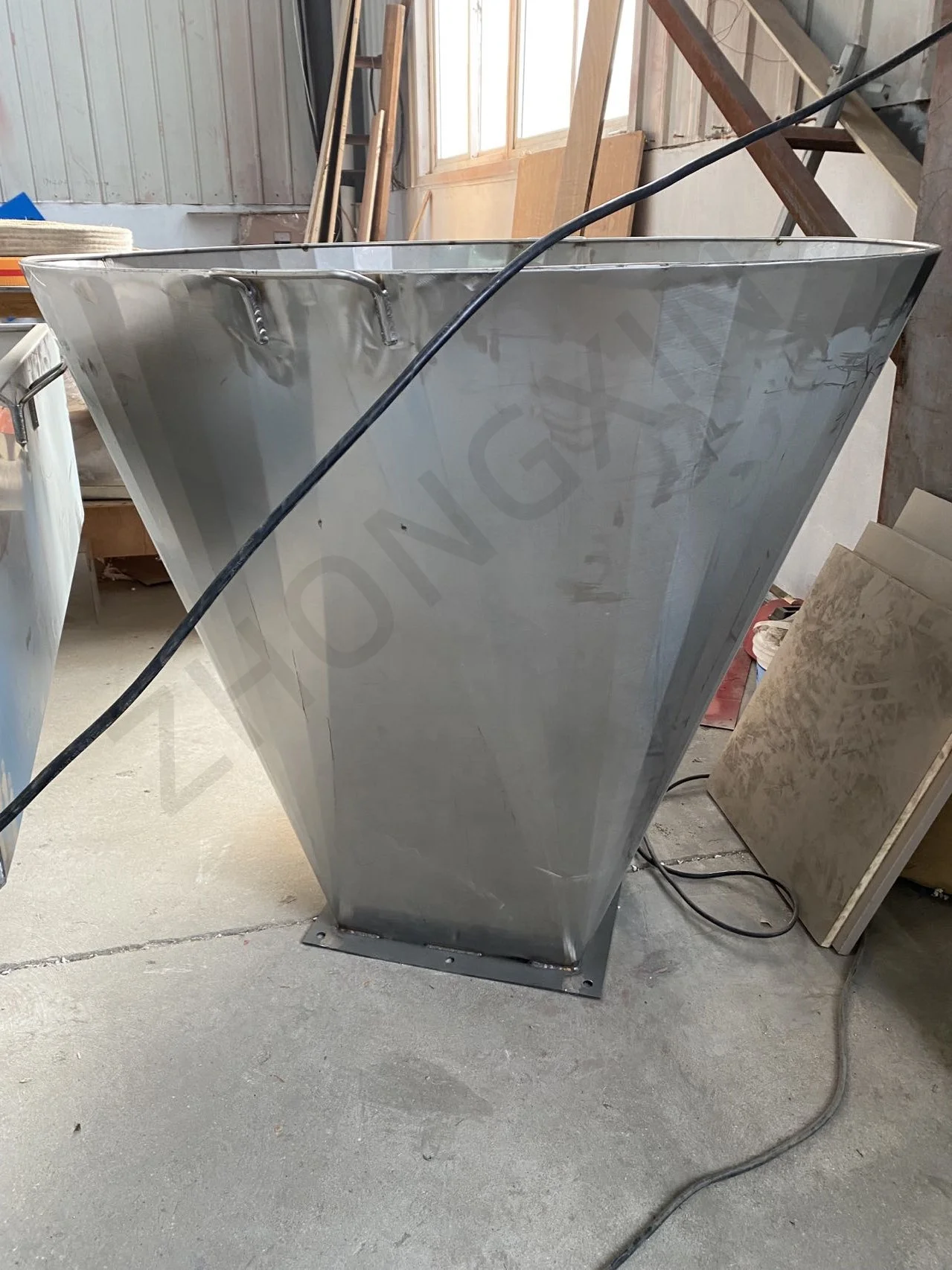 Semi Automatic 5 kg~50 kg sugar salt bagging machine weight vertical filling  granular