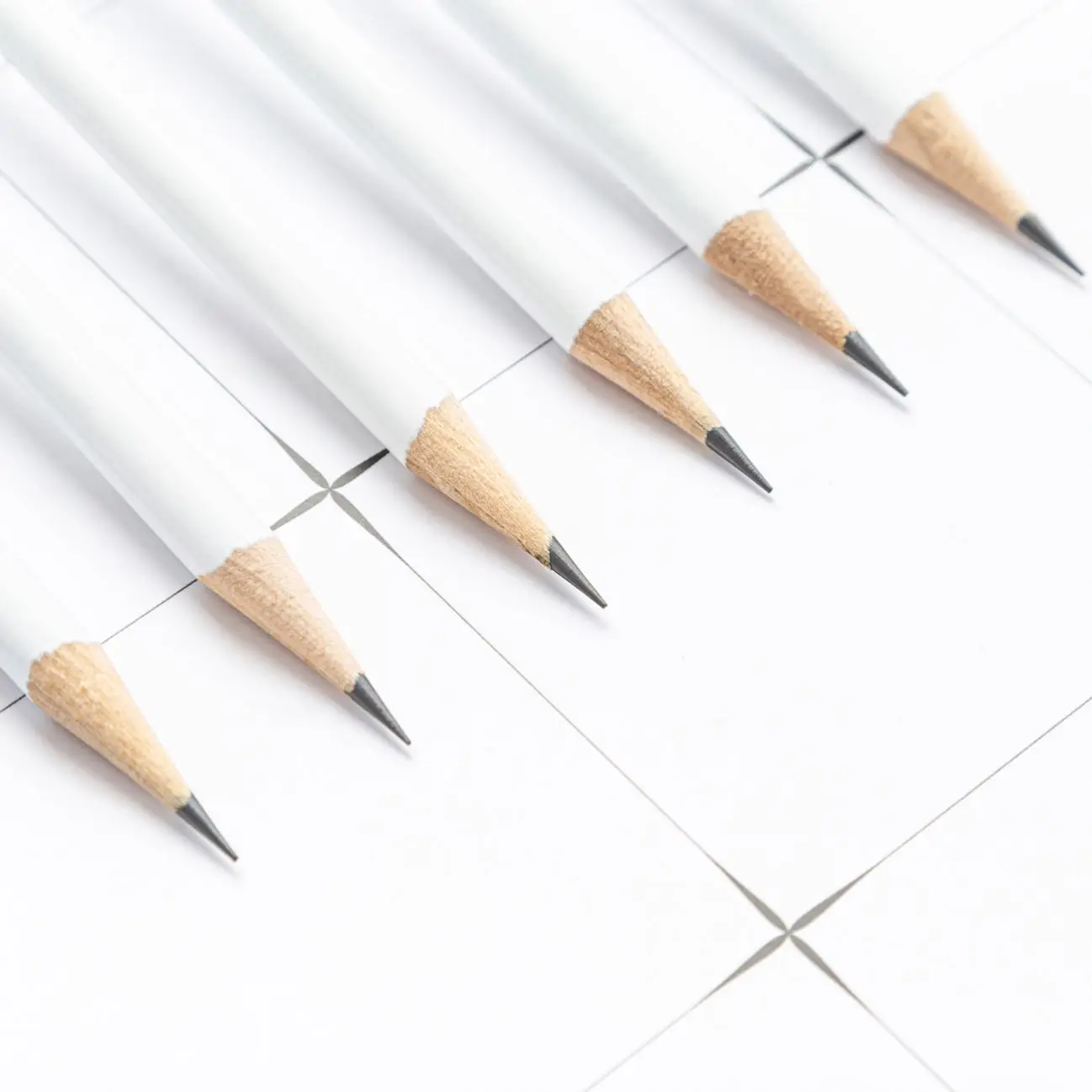school supplies brutfuner  set 72 ed s in iron box 48 core square puzzle oil color pencil with logo