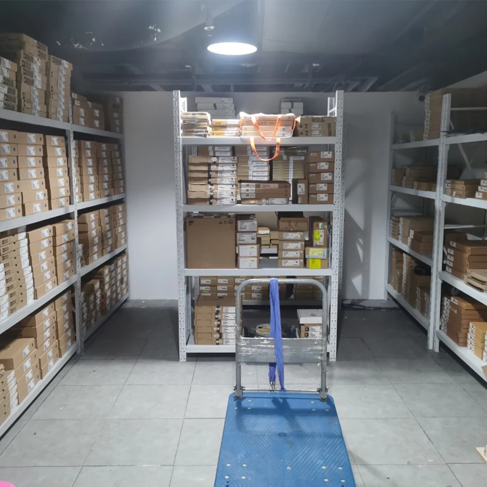 High Quality T20 DIODE ZENER 18V 250MW SOT23 BZX84-B18