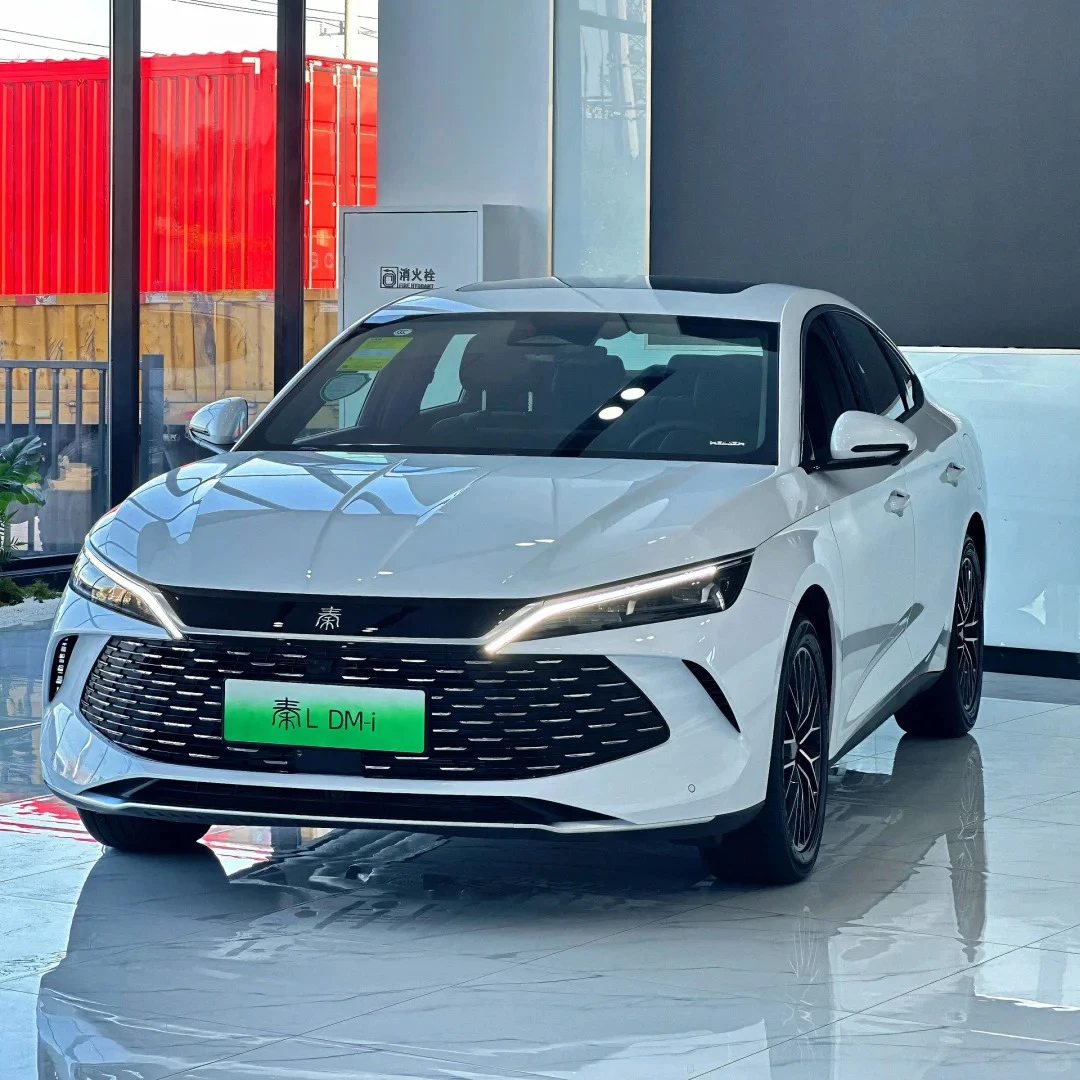 Лидер продаж BYD Qin L DM-i 2024 дальнего действия 80 км 120 Гибридный бензиновый седан Новый энергетический автомобиль Byd ev car