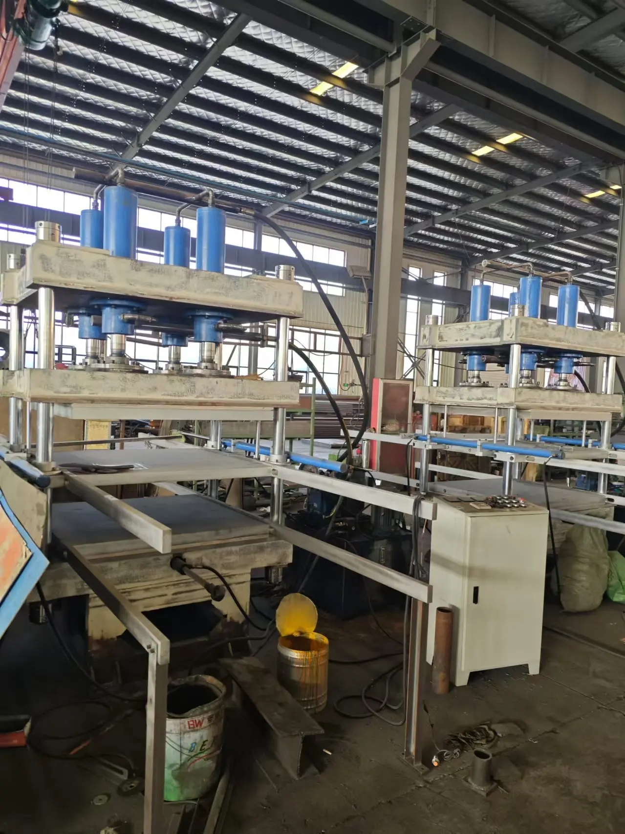 Rubber floor vulcanizing press rubber floor tile making machine rubber hydraulic curing press machine