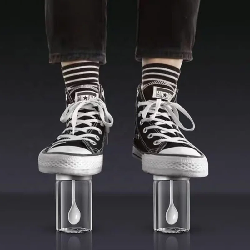 
New Food Sealed Airtight Round Kitchen Glass Sugar Tea Bottles Plastic Seasoning Jar Food Spice Storage Jar with spoon 