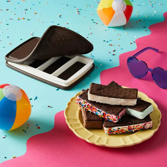 Everyday Kitchen Use Brown Logo Silicone Plastic Ice Cream Mold Ball-Shaped Sandwich Maker Homemade Ice Cream Cake Box Packed