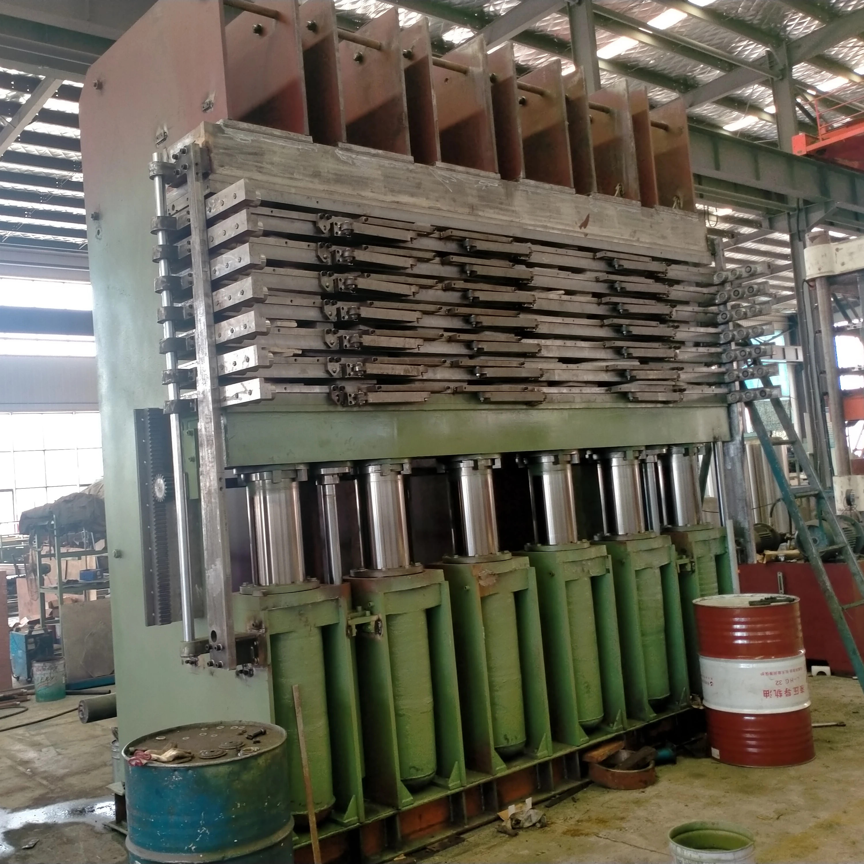 Новое профессиональное оборудование для производства шин/вулканизатор протектора шин