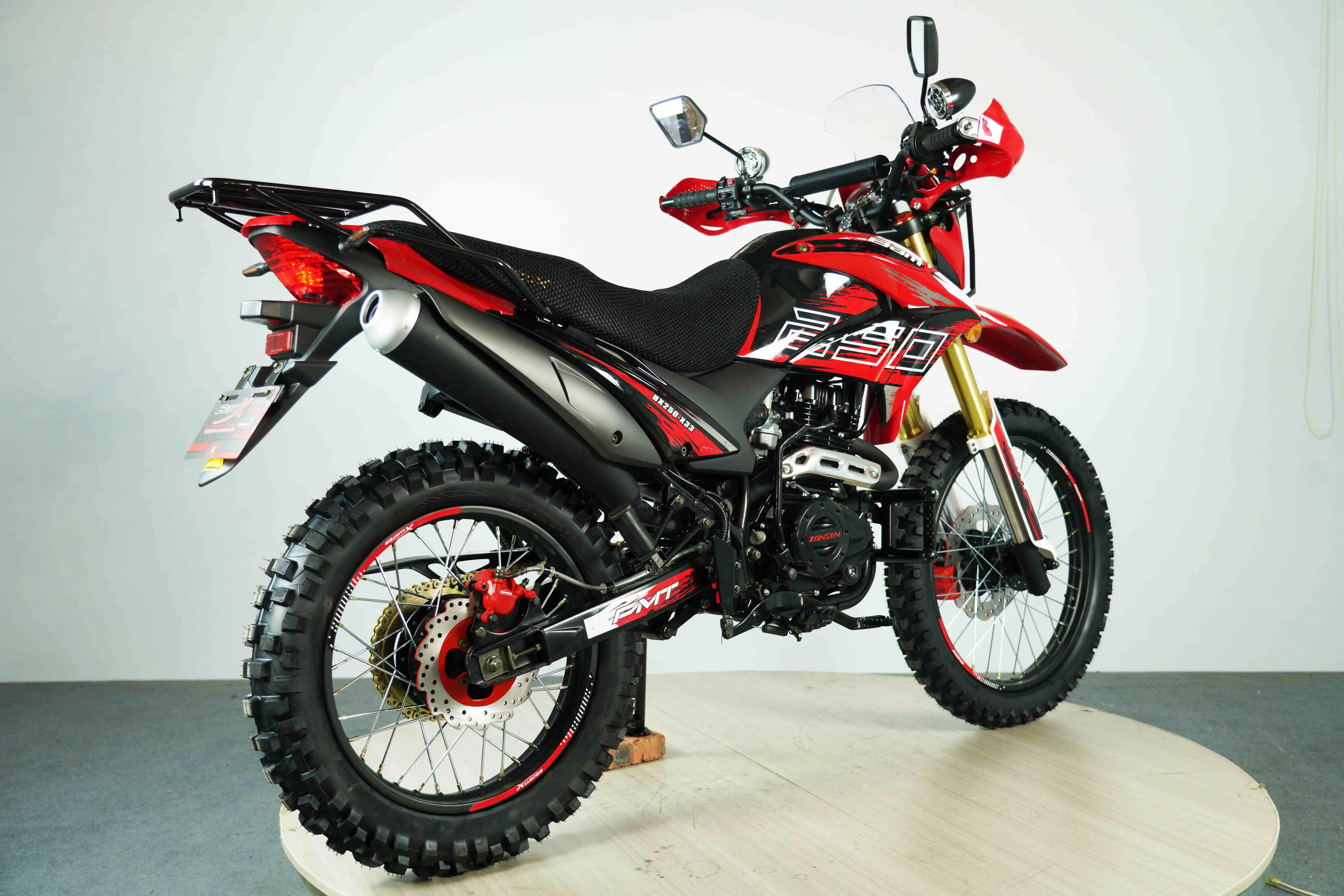 Мотоцикл мотоциклетный 4-тактный внедорожник 250cc