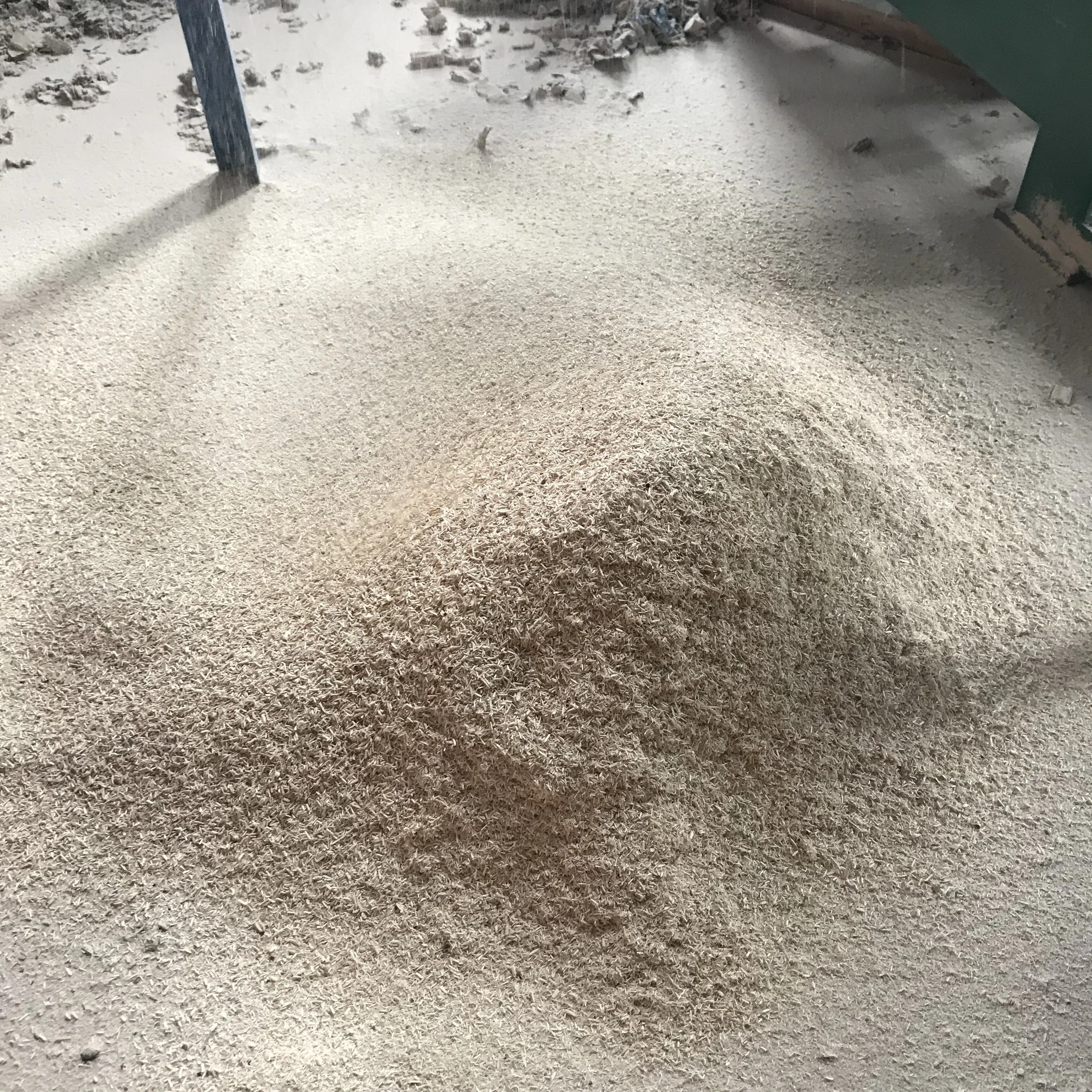 
Large Capacity Wood Hammer Mill Wood Crusher Grind Wood Crushing Machine 