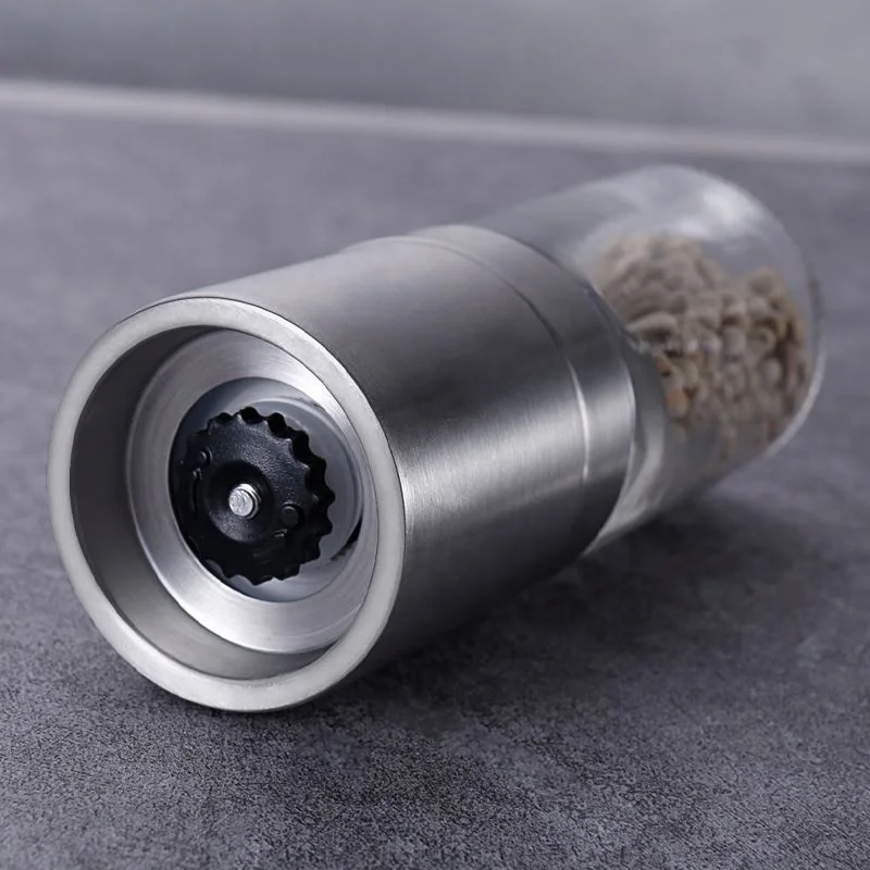 Family or Outdoor Picnic Optional Mini Pepper Grinder Stainless Steel Dust Cover With Ceramic Grinding Cores
