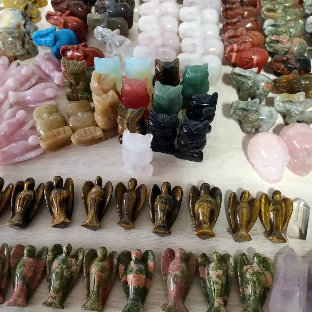 Wholesale Natural Crystal green carving Carved Crafts Green Jade Wenchang Tower Pagoda For fengshui Decoration