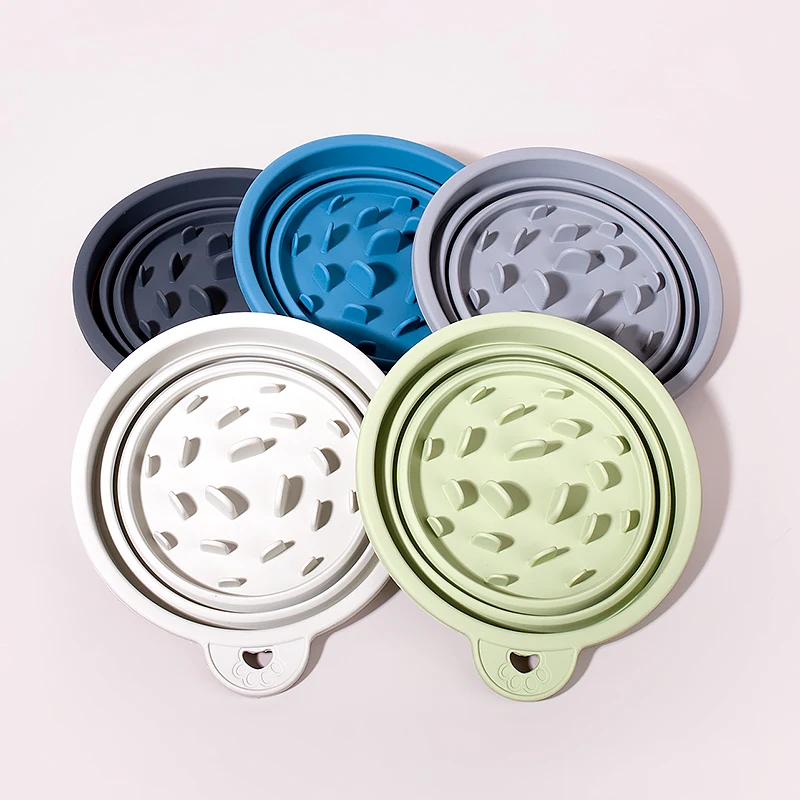 Strong Suction Anti Choking Silicone Pet Drinking Dish Foldable Slow Eating Slow Feeder Pet Travel Bowl Pet Bowl