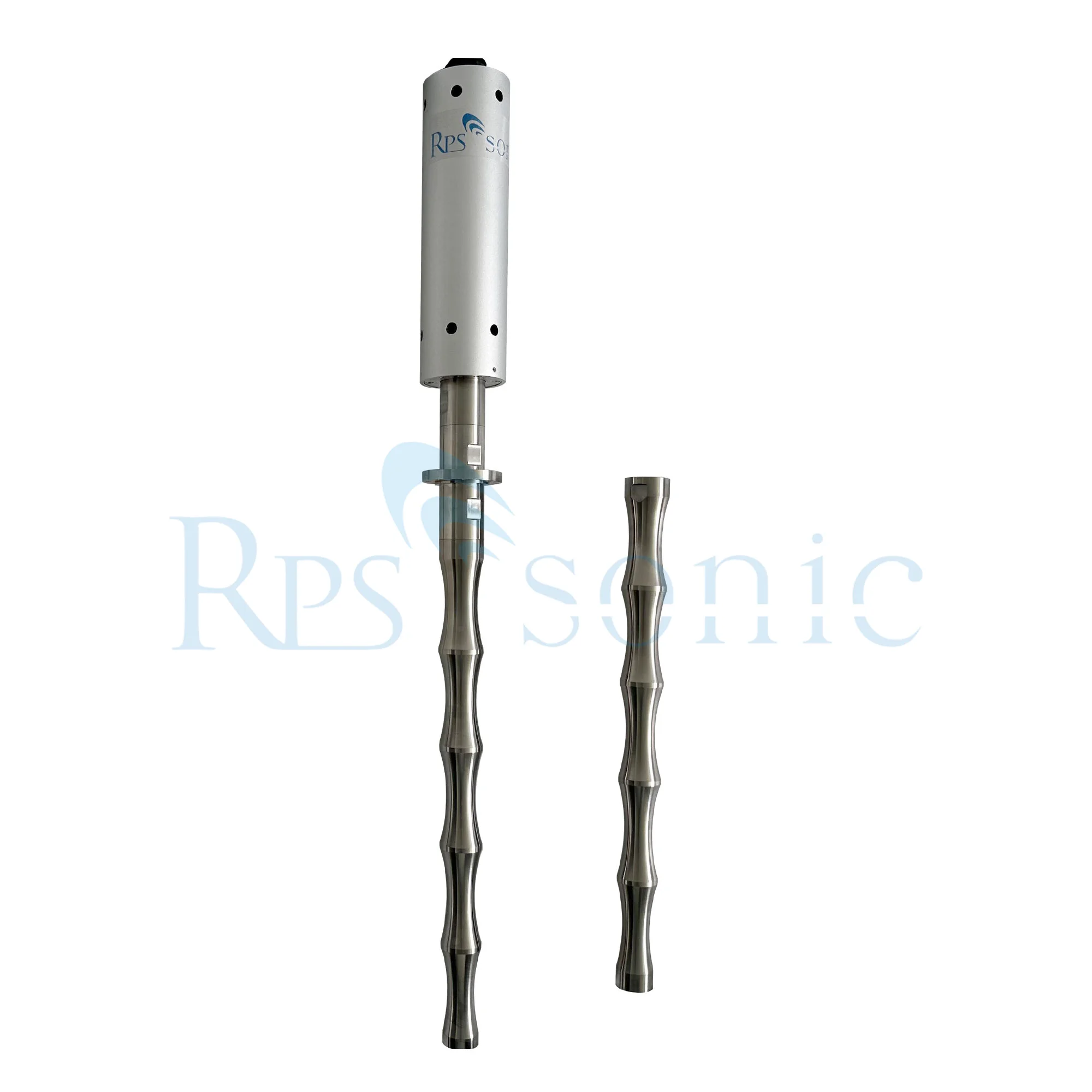 Customized ultrasonic horn for ultrasonic homogenizer with detachable tip and screws