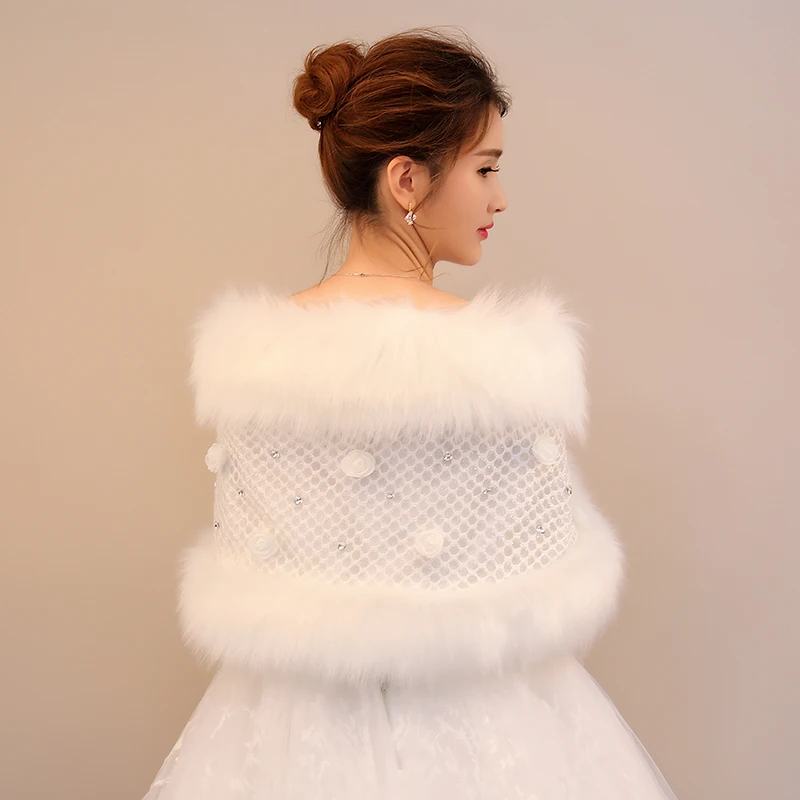 
Wholesale winter hot sale plush collar shawl mesh pearl cloth flower rhinestone bridal shawl 