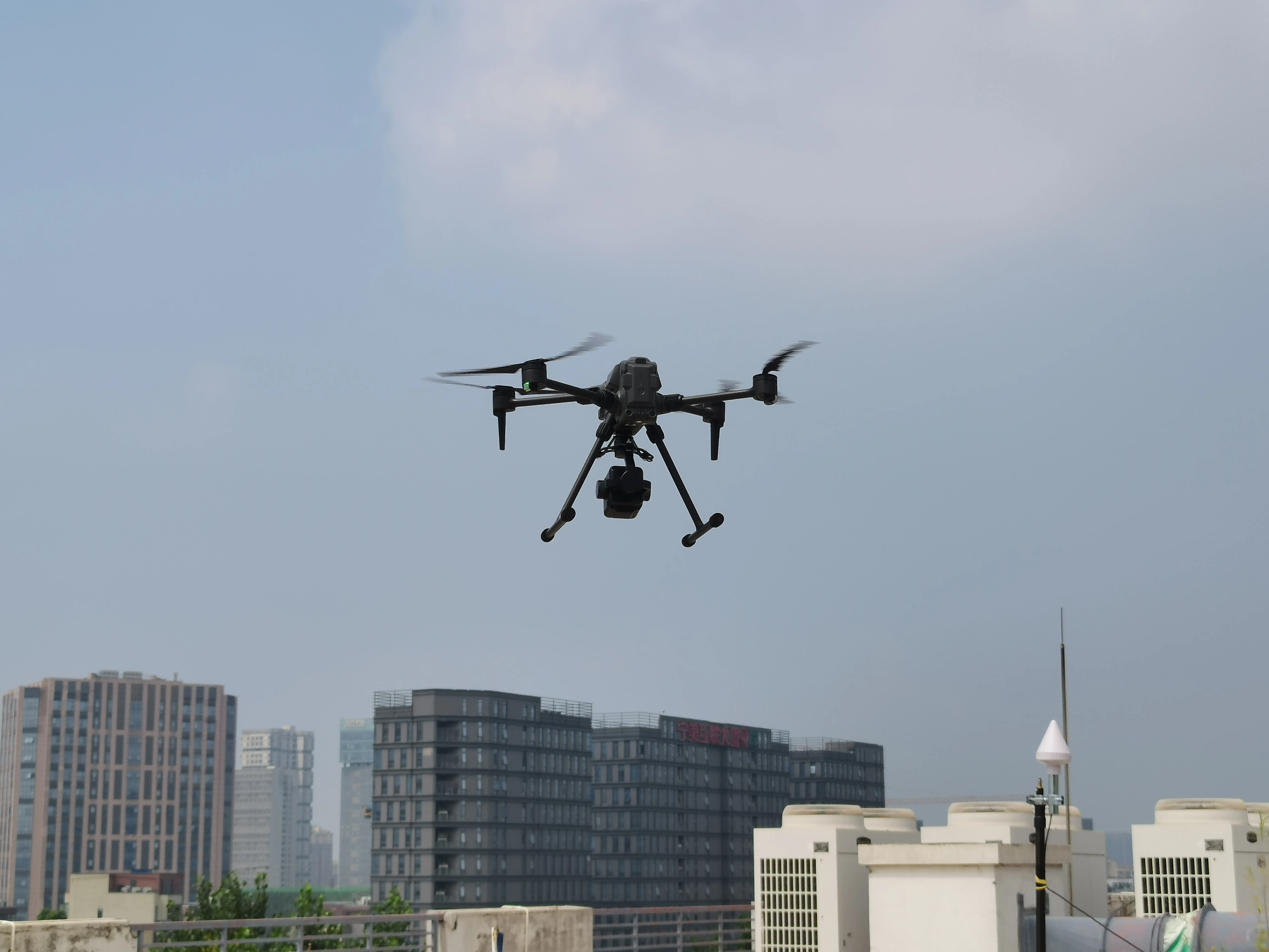 2022 New S400 Drone 8k Gimbal Camera Profesional GPS Drones With 4 Axis Brushless Rc Helicopter 4G Fpv M30T Dron Quadcopter Toys