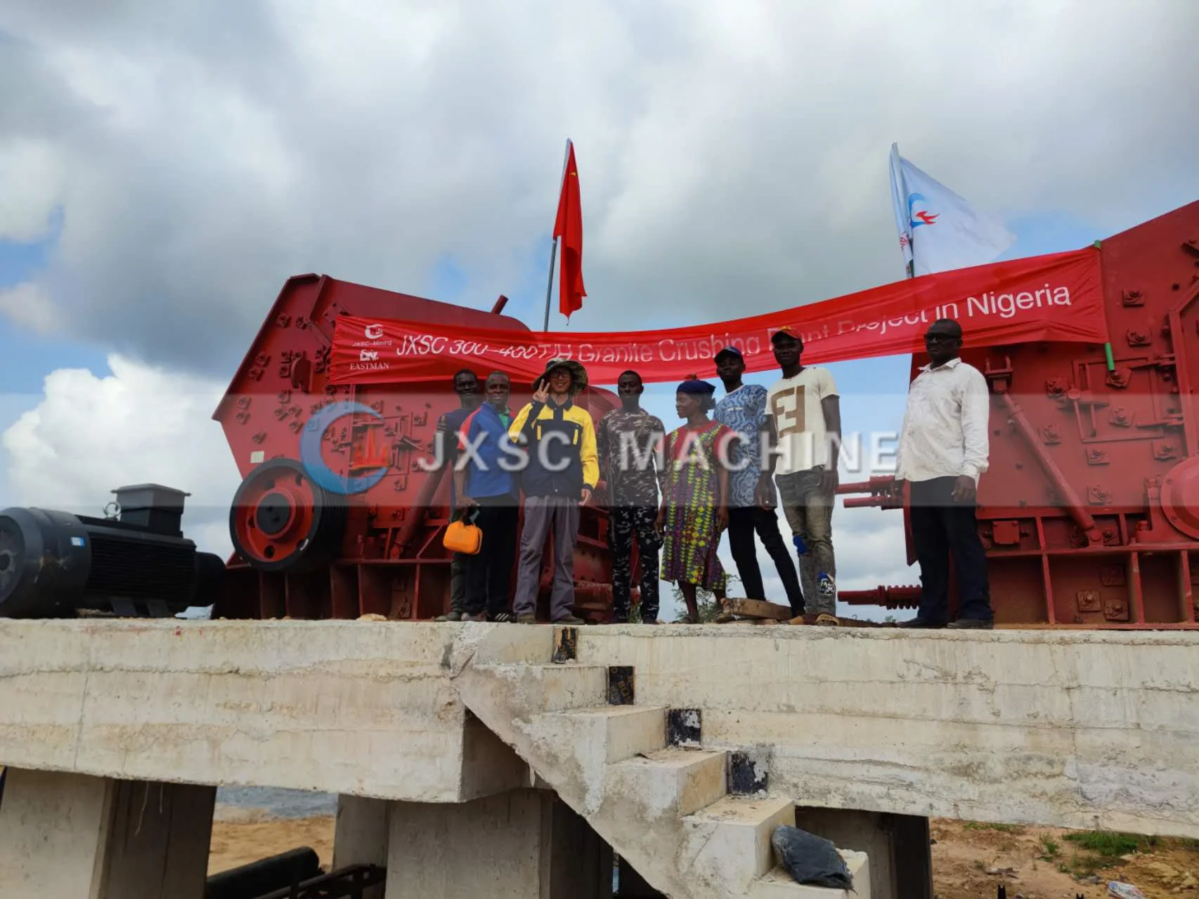 Nigeria Warehouse Stock Stone Crushing Screening Stone Crusher Plant Machinery 50T/H Sand Stone Crusher Plant