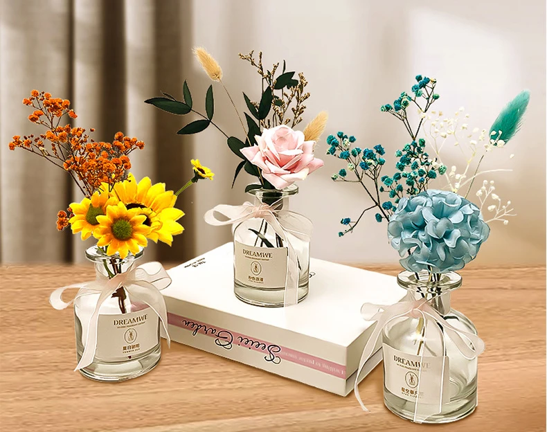 Factory Directly Fashionable Vintage Glass Bottle Fragrance Air Freshener Bathroom Hotel Dried Flower Reed Diffuser With Stick