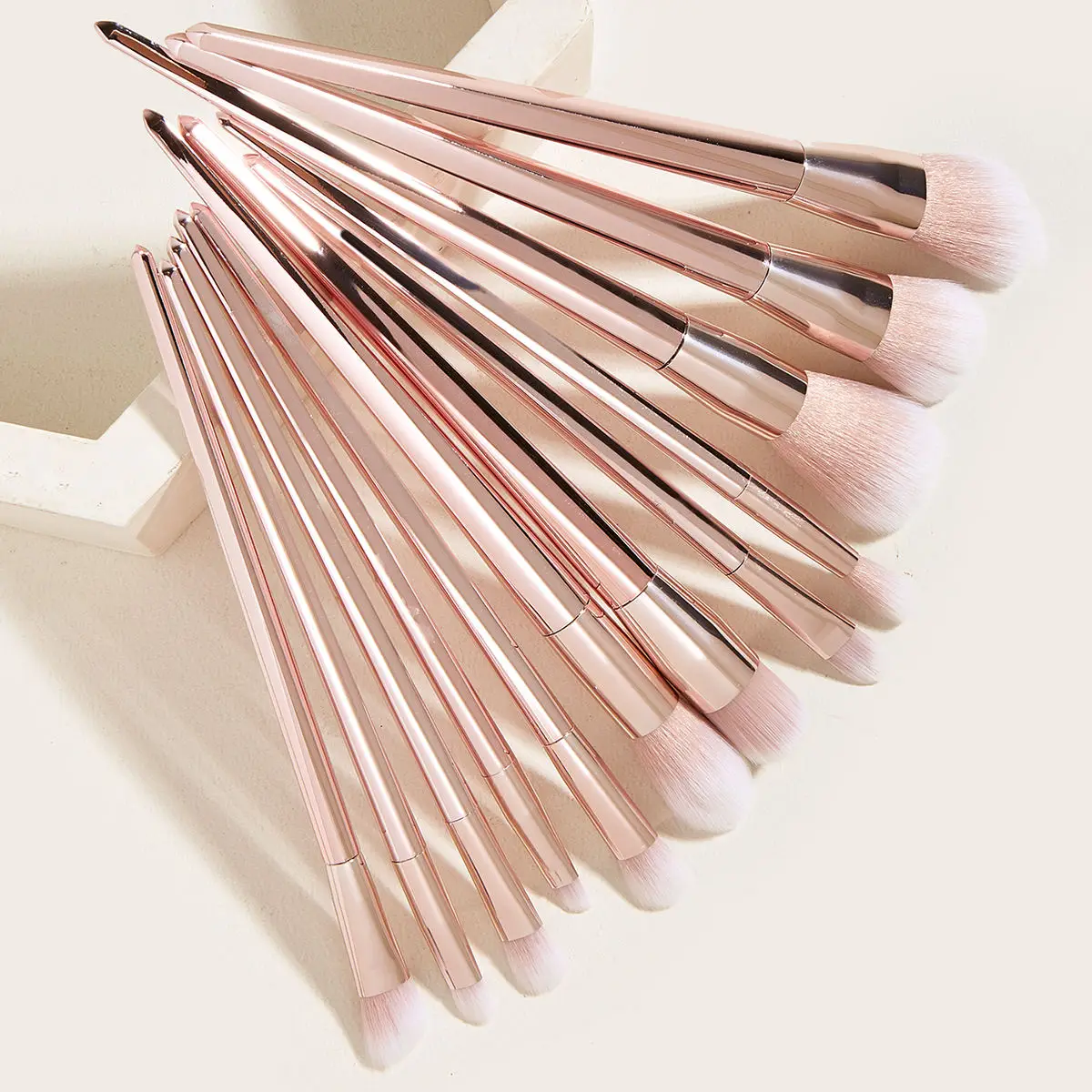 SENKA Rose Gold Vegan Custom Private Label 12pcs Eyelash Eye Fan Brush Makeup Brush Natural Hair Metal 10 Piece Makeup Brush Set
