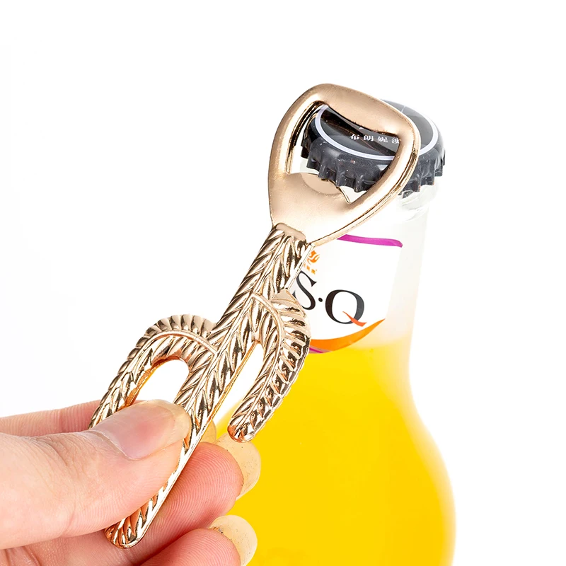 Holiday Gifts Custom Sale Gift Box Packaging Bottle Opener Metal Cactus Bottle Opener