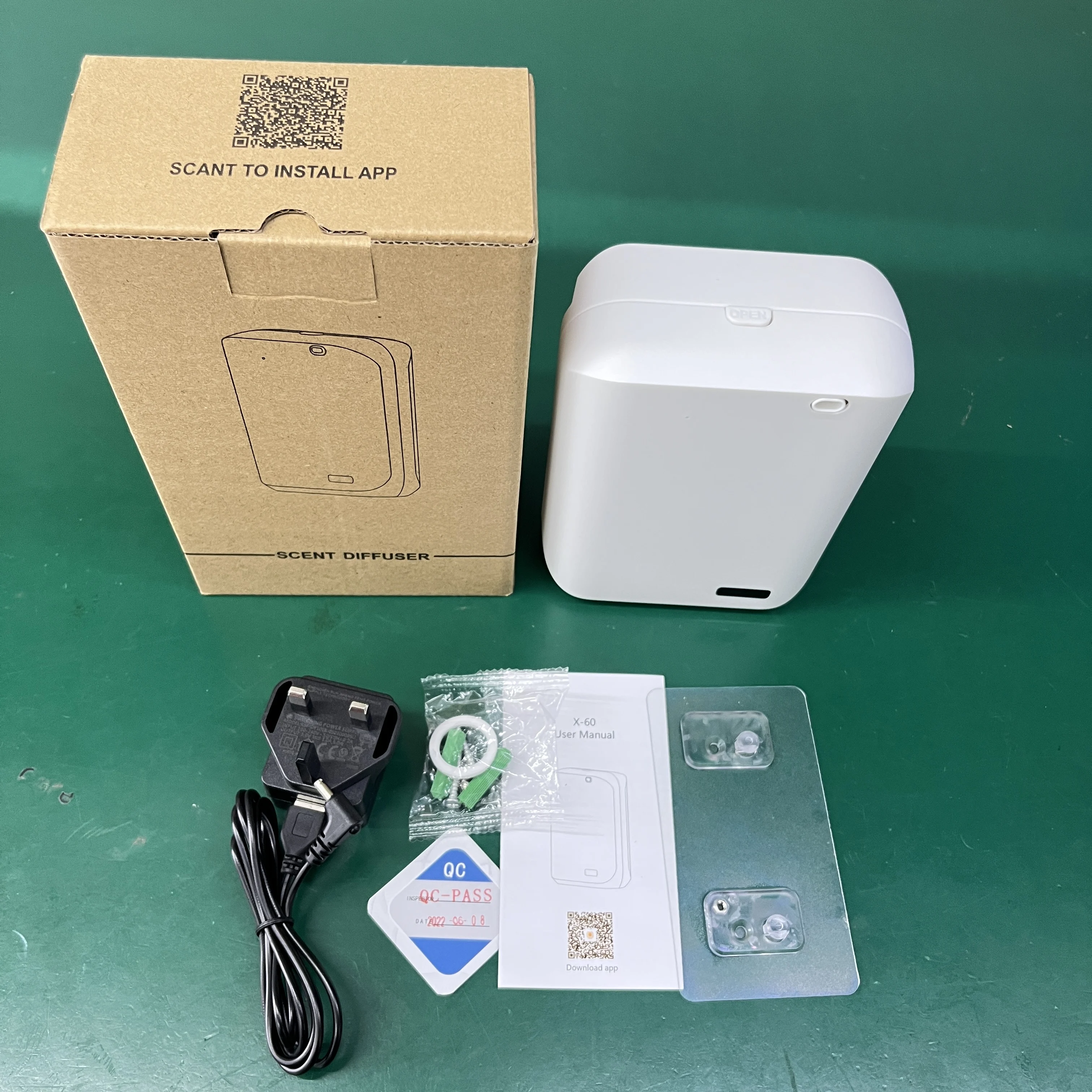 Bxaroma New 2022 App Control Wall Plug in Oil Fragrance Machine Scent Aroma Diffuser