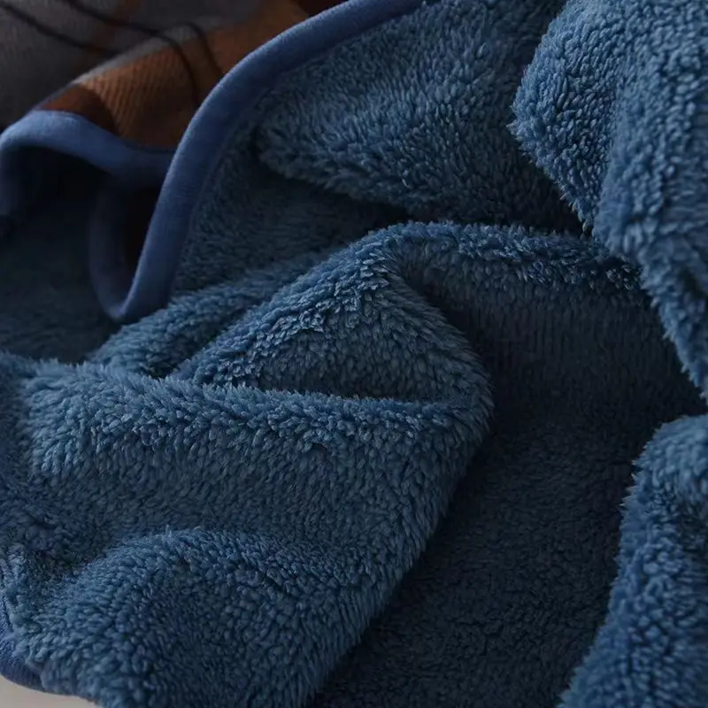 Custom Sublimation Blankets Printed Branded Logo Soft Quality Fleece Weighted Flannel Blankets for Winter Towel Custom Blanket