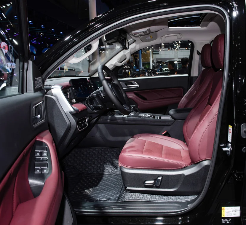 Chinese manufacture 8-speed automatic second hand great wall car pickup car great wall wingle