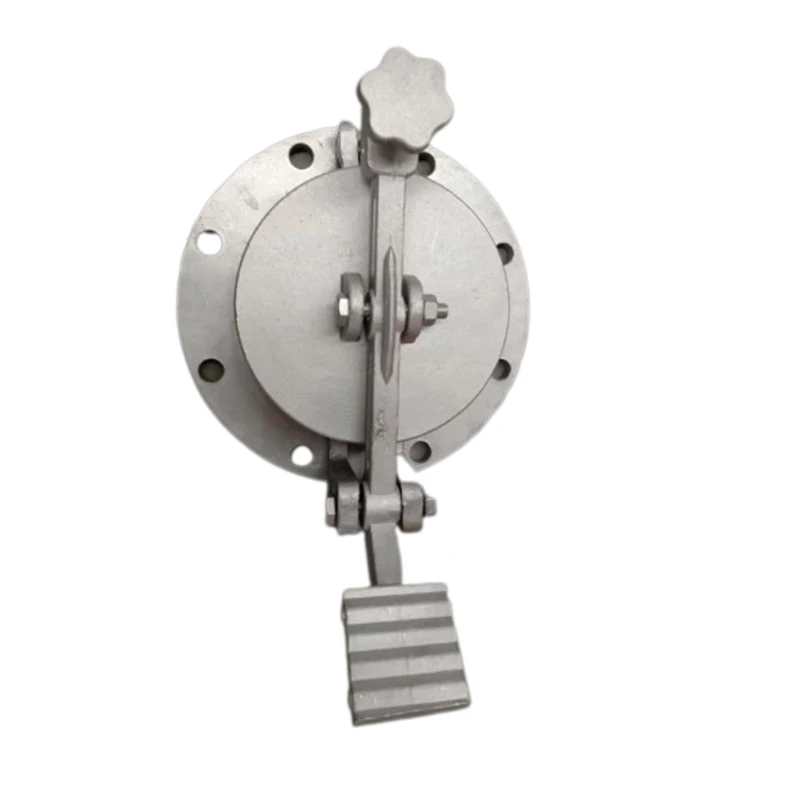 Foot Operated Gauge Hatches for Tank Truck